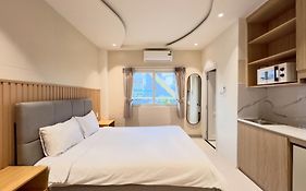 Wander Lane Hotel & Coliving